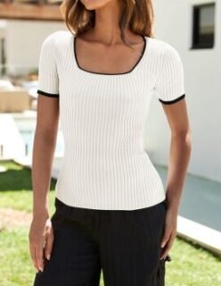 ZESICA Short Sleeve Square Neck Knit Top