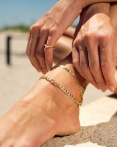 Barzel 18K Gold Plated Flat Marina Elephant Anklet