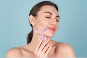 Facial Massager Red-Light-Therapy-for-Face and Neck